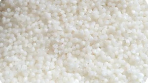 Sustainable bio-based plastic pellets for injection molding